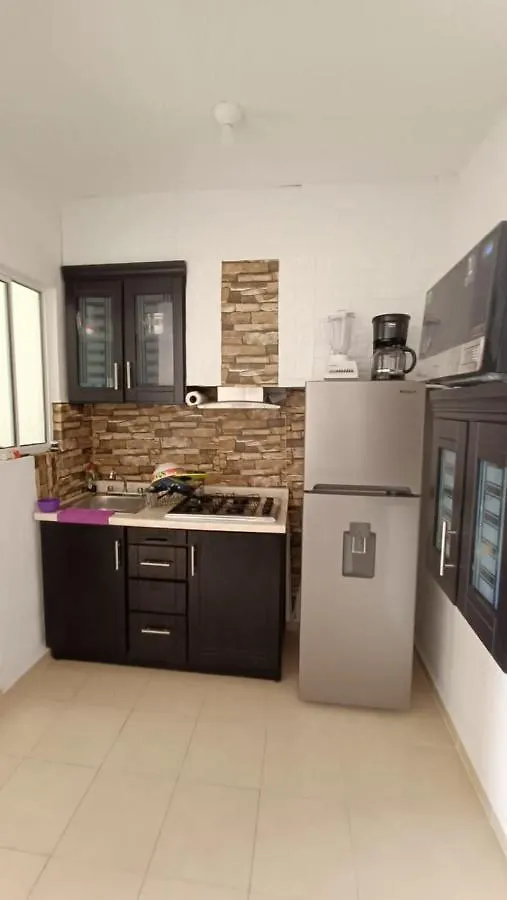 Departamento En Playa Del Carmen Con Piscina Apartment